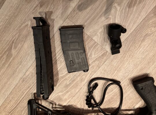 Einsteigerpaket Tippmann TMC Elite Hopper/Magazine