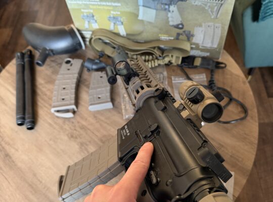 Tippmann TMC Cal. .68 (Tan/Black)